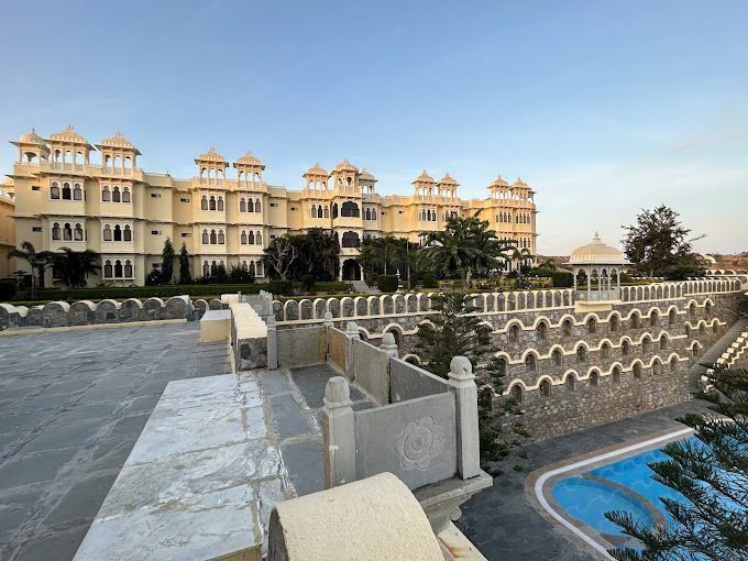 5280C24A-0B18-4398-81FA-7CF9E139A300