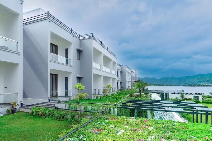 ZANA Lake Resort, Udaipur - 7