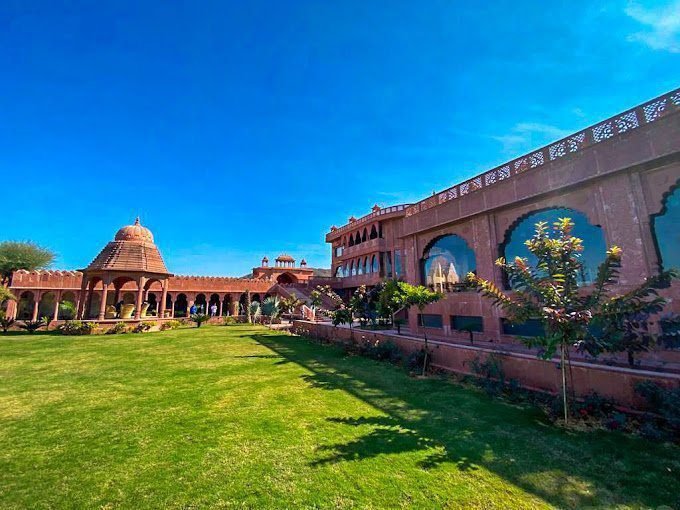 b7467fde-d290-4ae6-afe0-5b4bcf2964ca